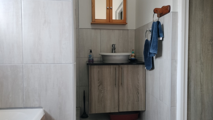 3 Bedroom Property for Sale in Fraaiuitsig Western Cape